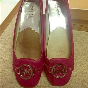 Michael Kors magenta flats. Leather.